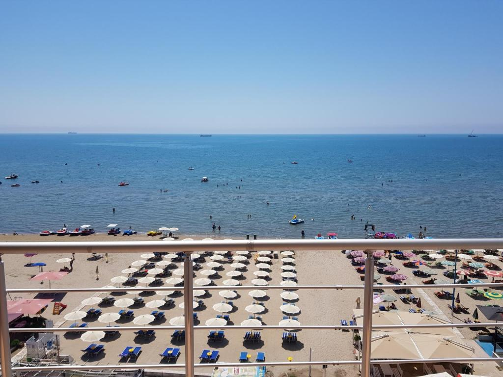 Banesë në shitje në Durrës