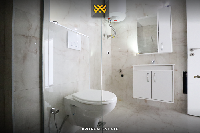 Banesë 89m² me #qira në dragodan.