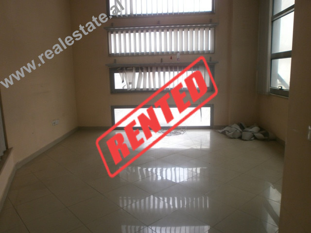 Office space for rent in zogu zi area in Tirana, albania (trr-513-9)