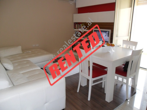 Appartamento con una camera da letto in affitto a Vlorë, (vlr-1012-3)