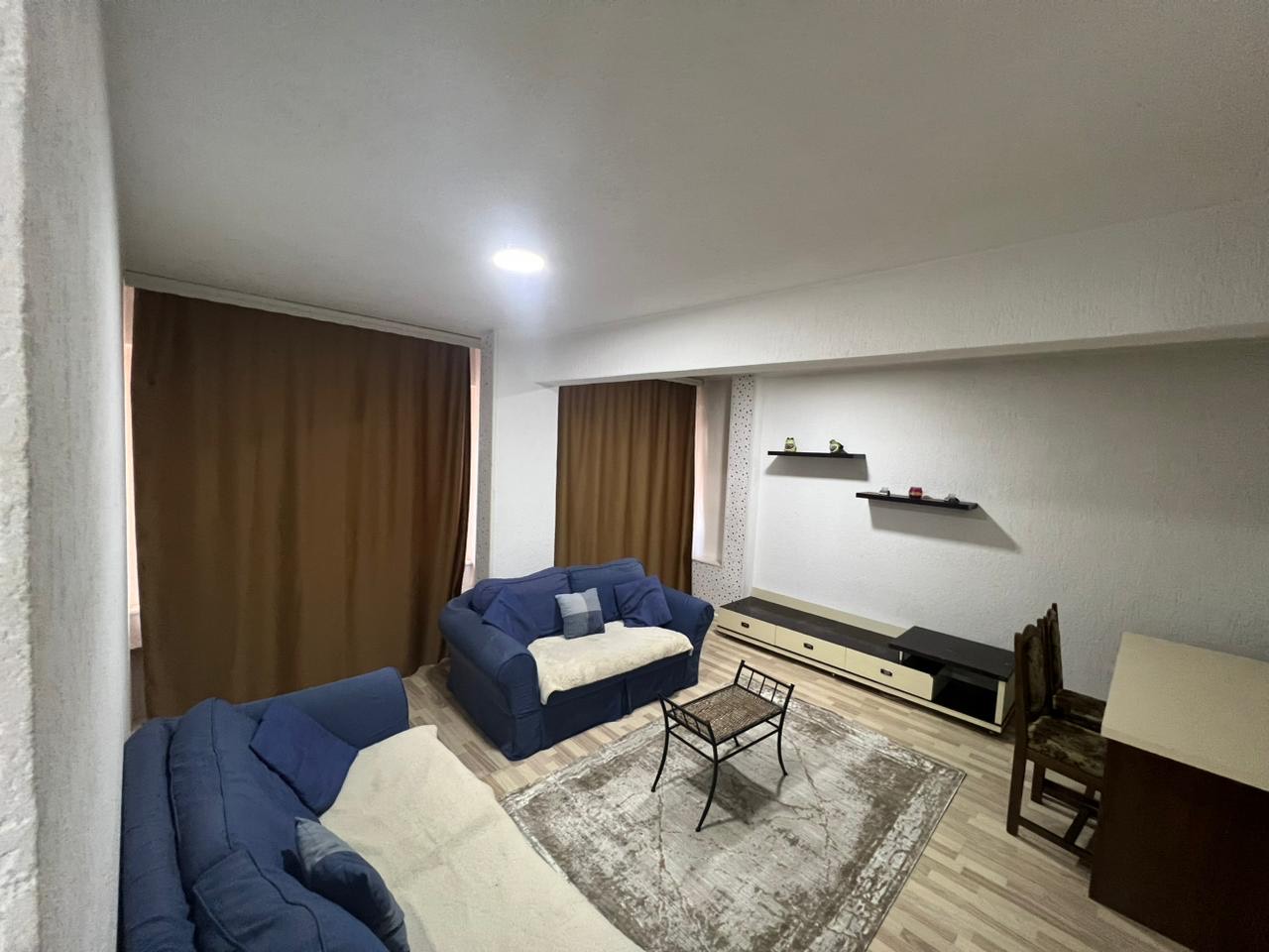 Appartamento con 2 camere da letto nel quartiere Dardania