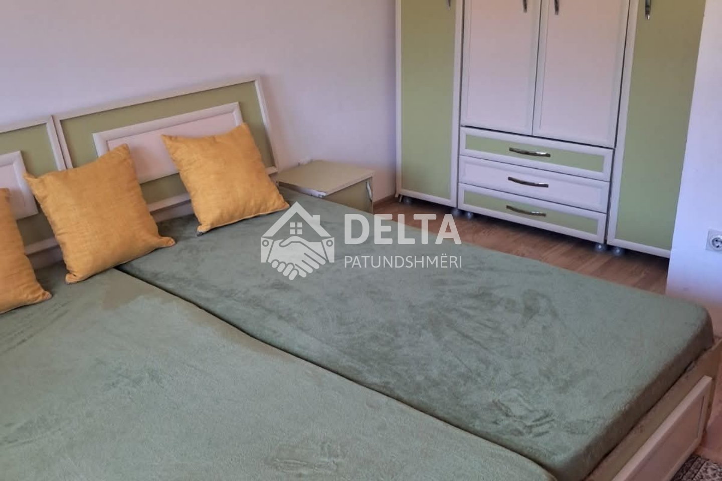 Apartment for rent in emshir