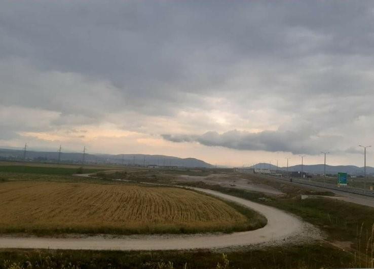 27 ari of land, bërnicë e poshtme (2)