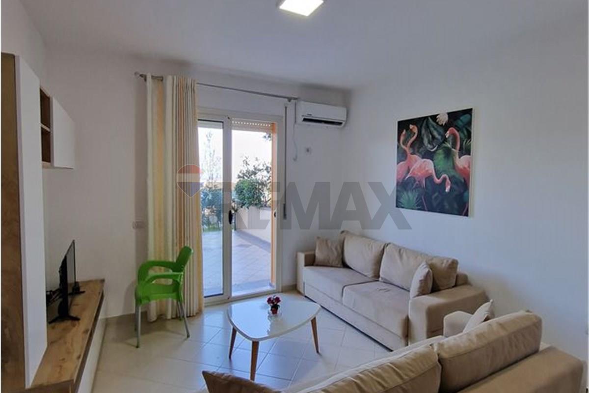Apartament 2+1 me pamje nga deti në shitje ne uje te ftohte 5 min larg nga lungo mare. (3)