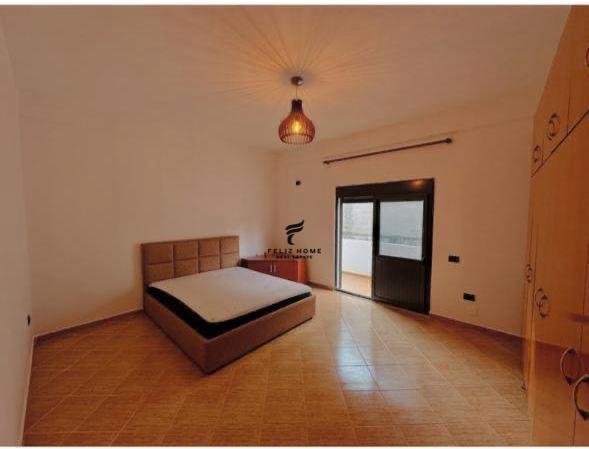 Shitet apartament 3+1 vilat gjermane 190.000 euro