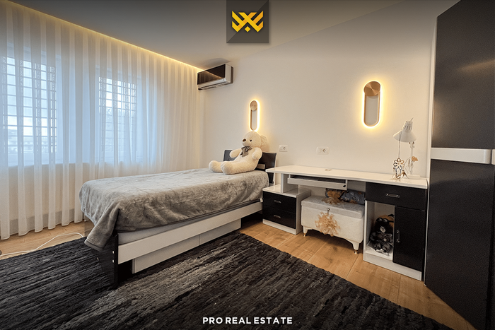 Maison de 800m² à louer à dragodan