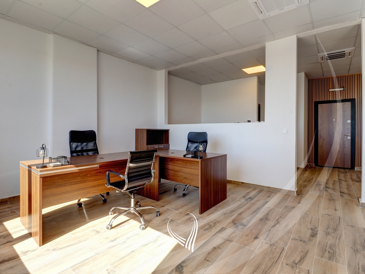 Bureau de 62,90 mètres carrés à vendre dans le quartier Prishtina e Re (5)
