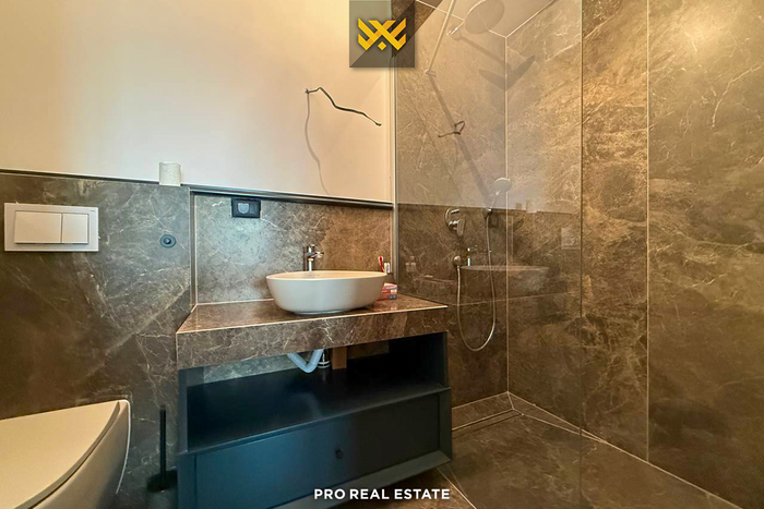 Apartamento 119,2m² + 38,7m² à #vendre dans le quartier marigona hill (7)