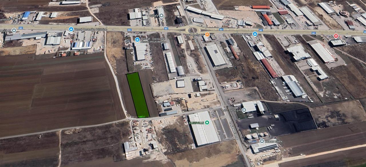 Venta de 58 ari de tierra, a 200m de la carretera Prishtinë-shkup