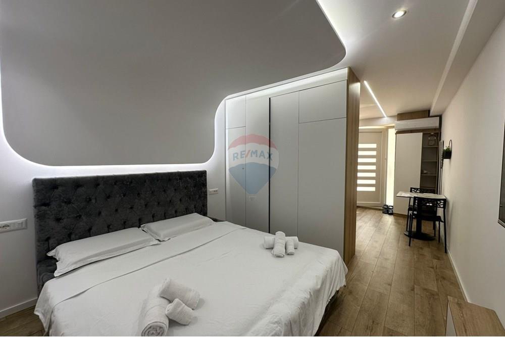 Studio apartament në zonën 21 dhjetori i mobiluar, 40 m²