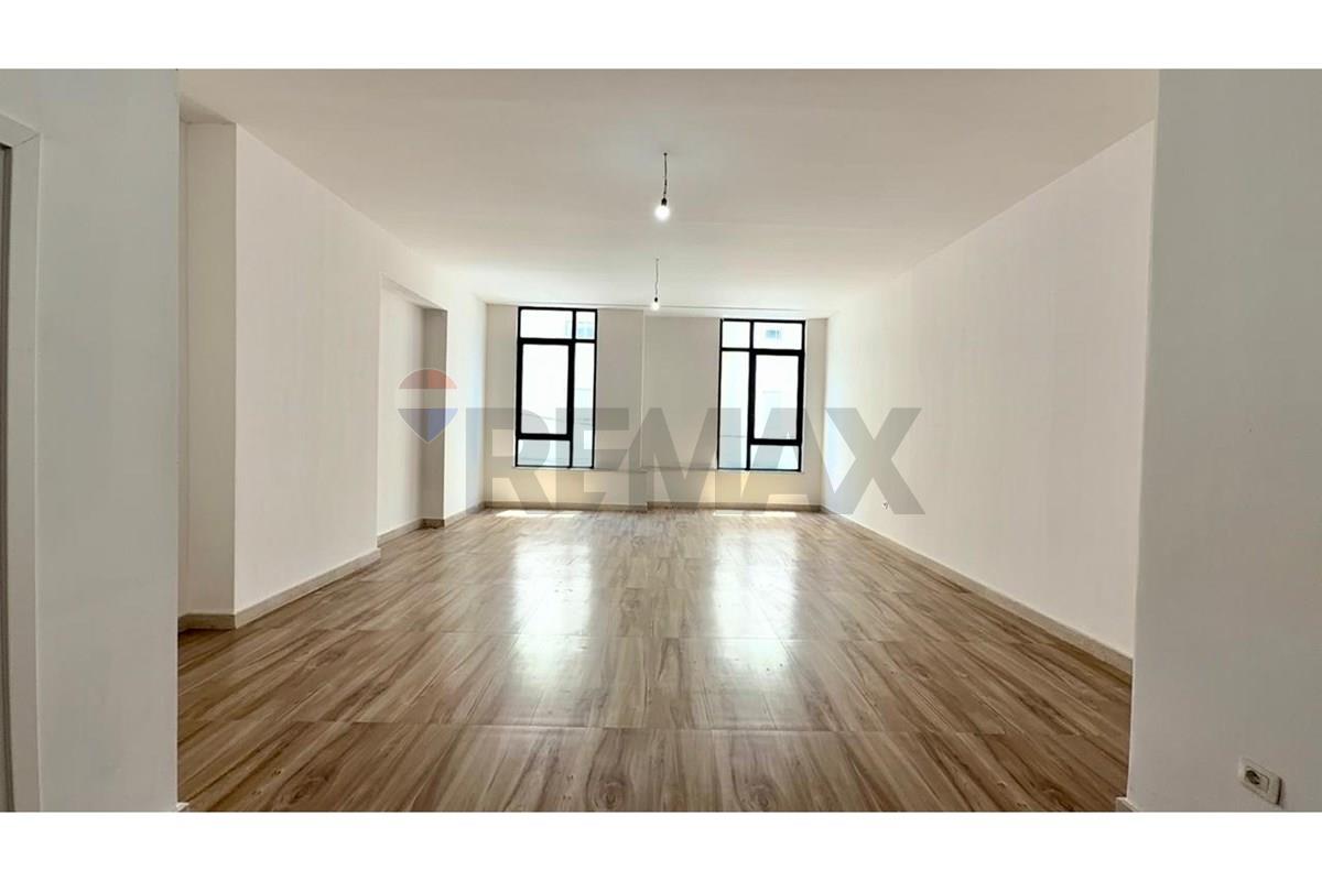 Ambient business for rent (4)