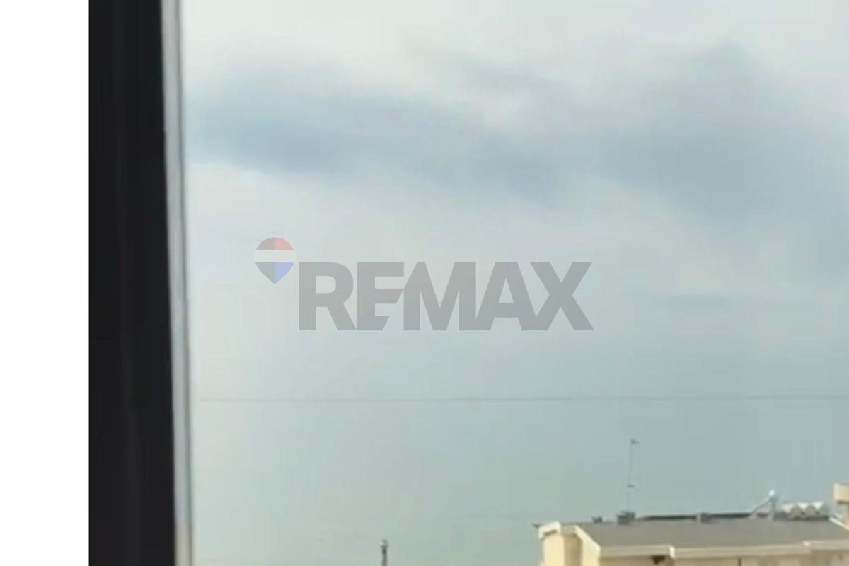 Apartamento 2+1 para alugar; 7º andar; (8)