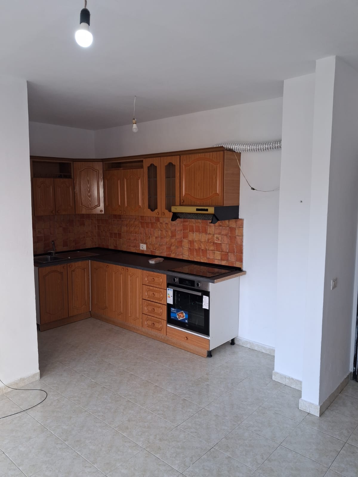 Louer | appartement 1 + 1 | ancien aérodrome | 400 €/mois