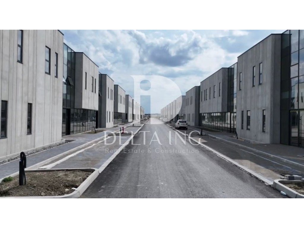 Kapanone industriale me qira & në shitje-autostrada Durrës– Tiranë