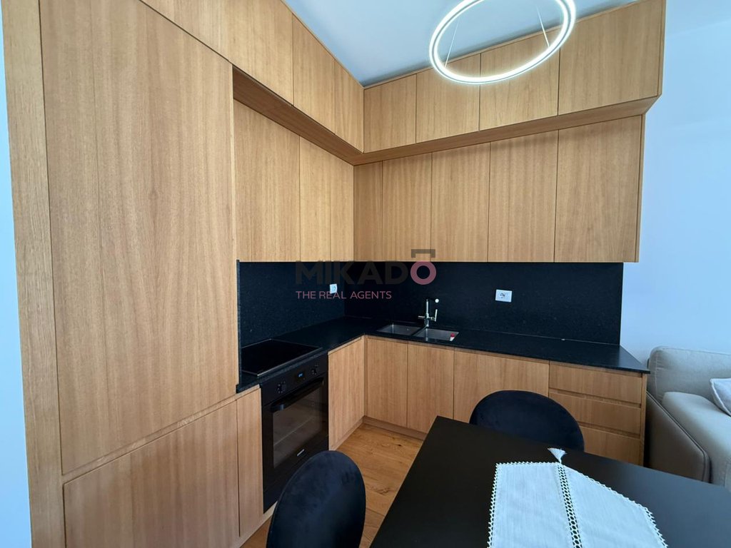 Apartamento 3+1+2 +3 vagas de estacionamento - secret garden residence!