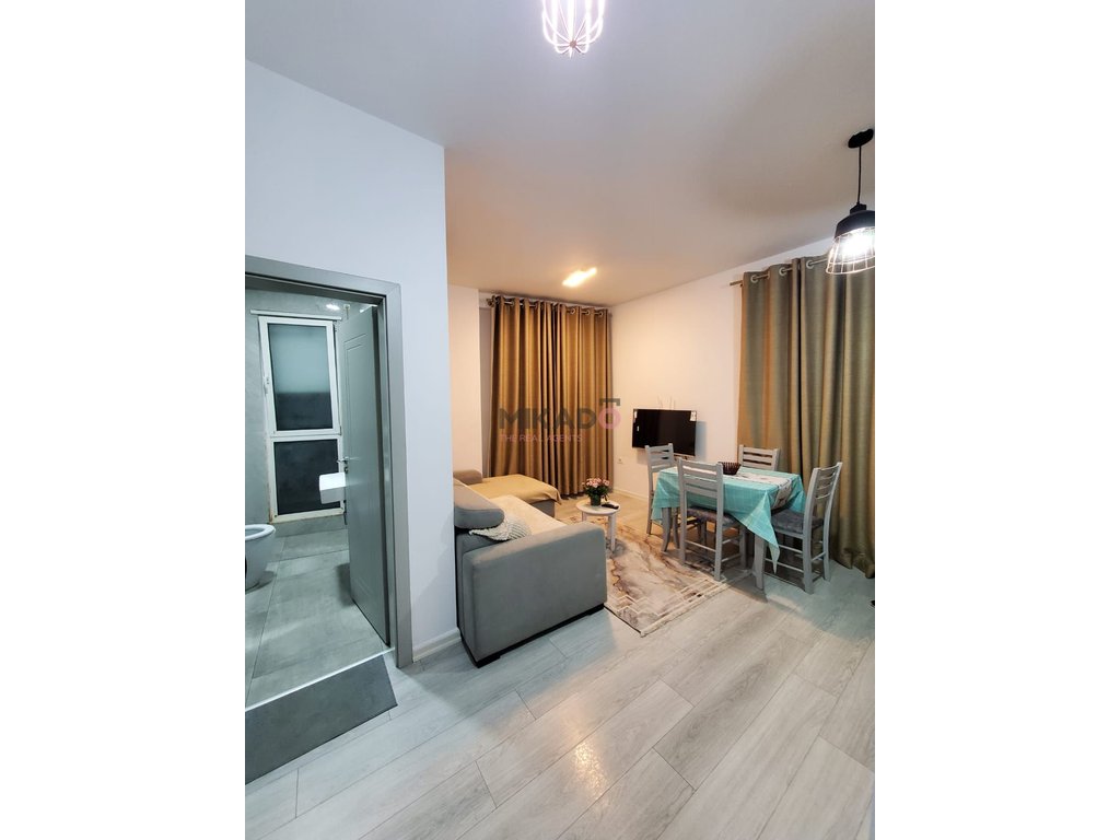 Apartamento 1+1 en alquiler – Selitë e vogël, cerca de uni marin barleti!