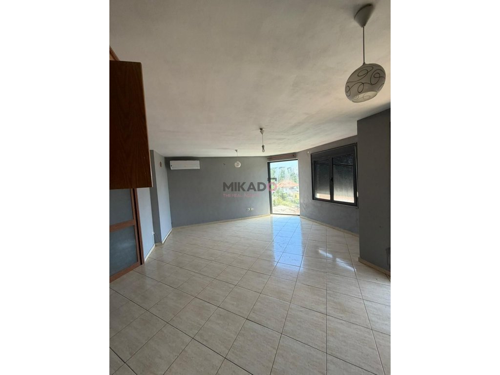 Apartamento 2+1+2 + varanda para alugar – Rruga teodor keko, Astir!