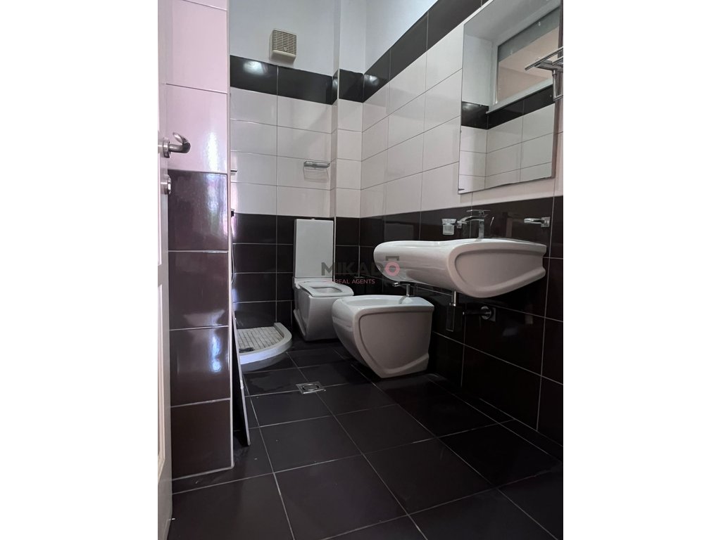 Apartamento 3+1 en alquiler – Calle 5 de mayo!