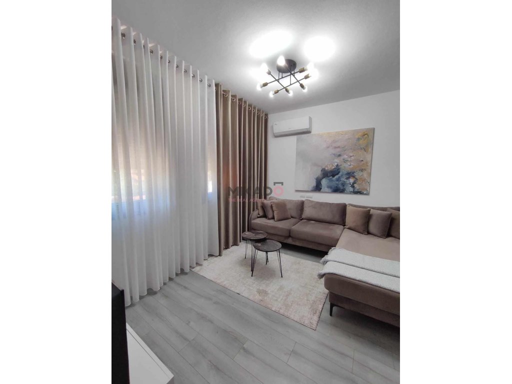 Appartement 1+1 à louer – Immeuble shigjeta (vue sur lana) !