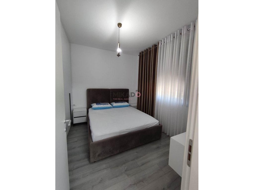 Appartement 1+1 à louer – Immeuble shigjeta (vue sur lana) !