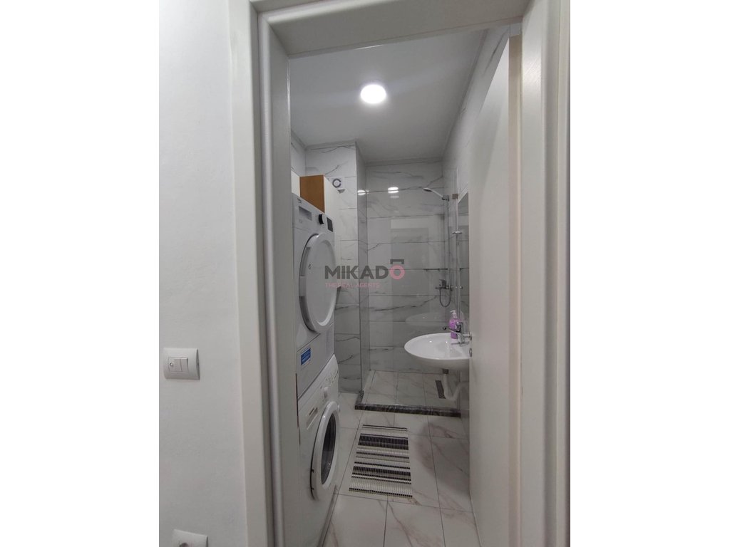 Appartement 1+1 à louer – Immeuble shigjeta (vue sur lana) !