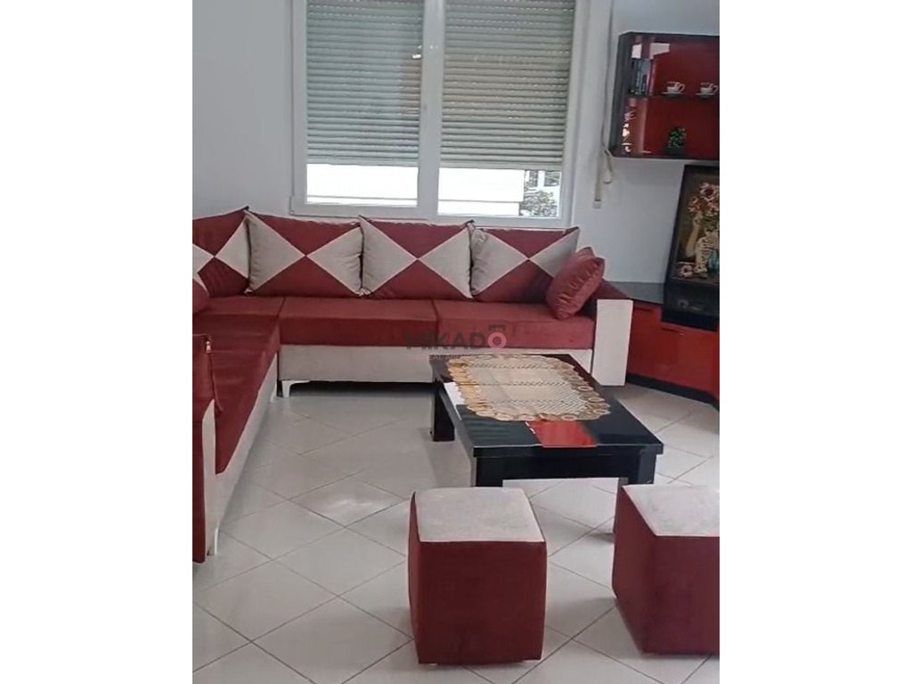 Appartement 2+1 à louer – Frais!