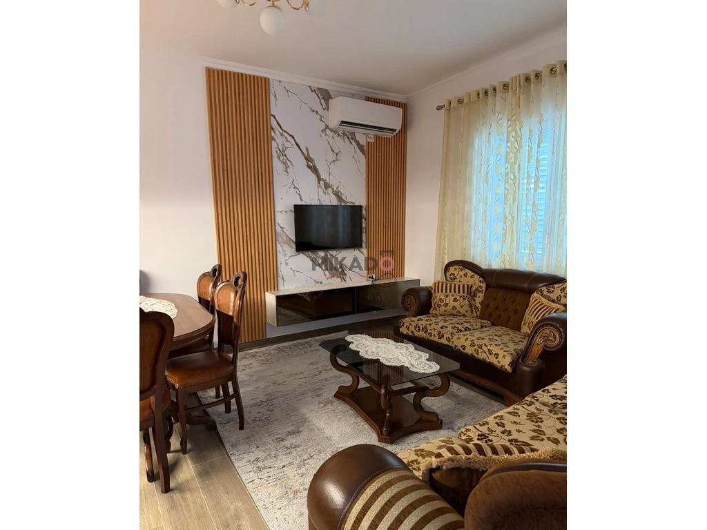 Appartement à louer – Siri kodra | 2+1 + véranda !