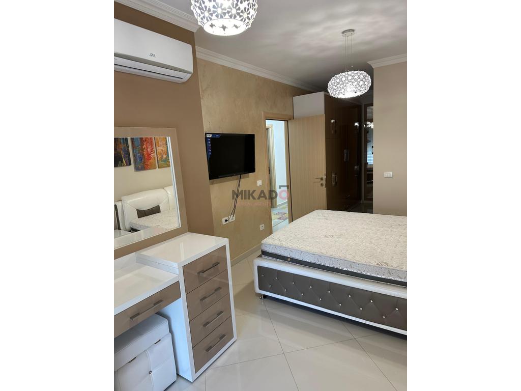 Loué en location duplex à kodra diellit!