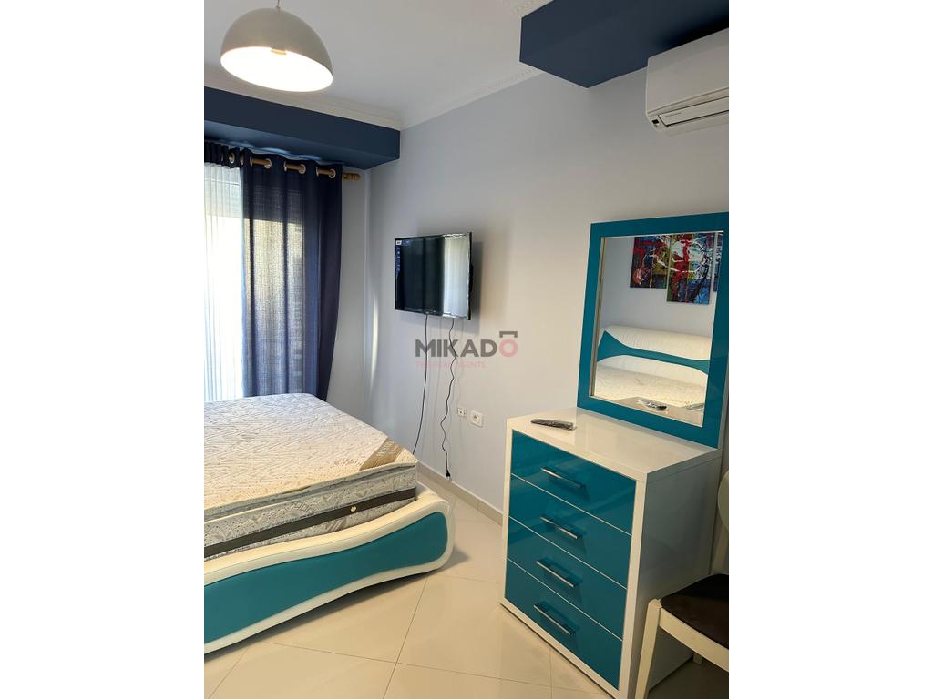 Loué en location duplex à kodra diellit!