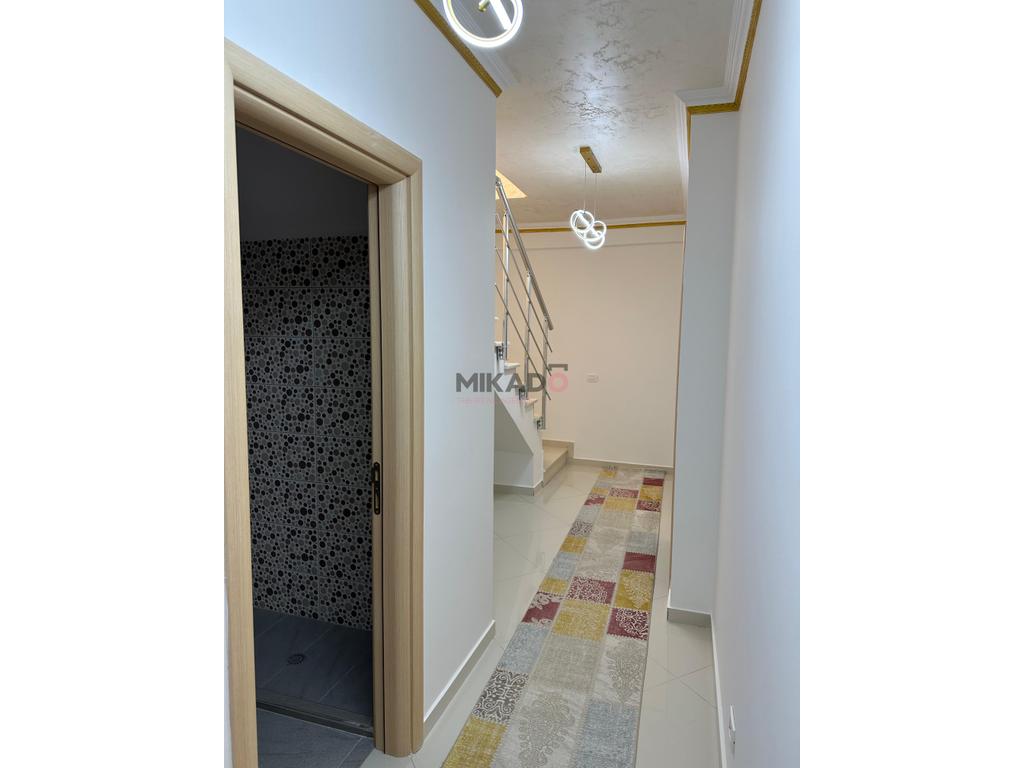 Loué en location duplex à kodra diellit!