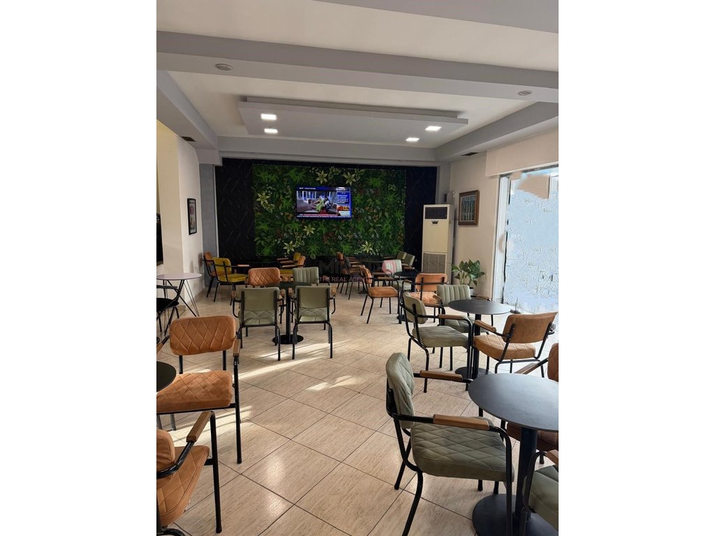 À louer bar-café – Rue don bosko !