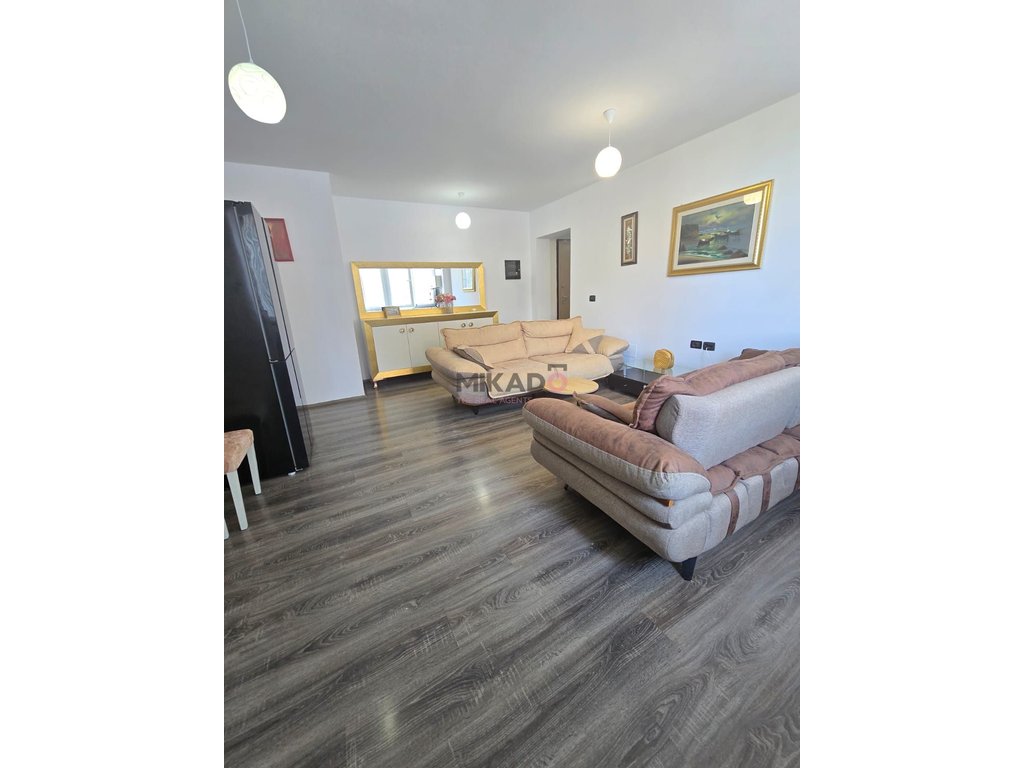 Apartamento en venta 2+1 cerca de ish fusha e aviacionit!