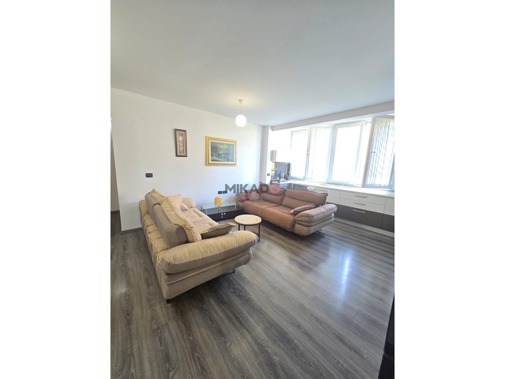 Apartamento en venta 2+1 cerca de ish fusha e aviacionit!