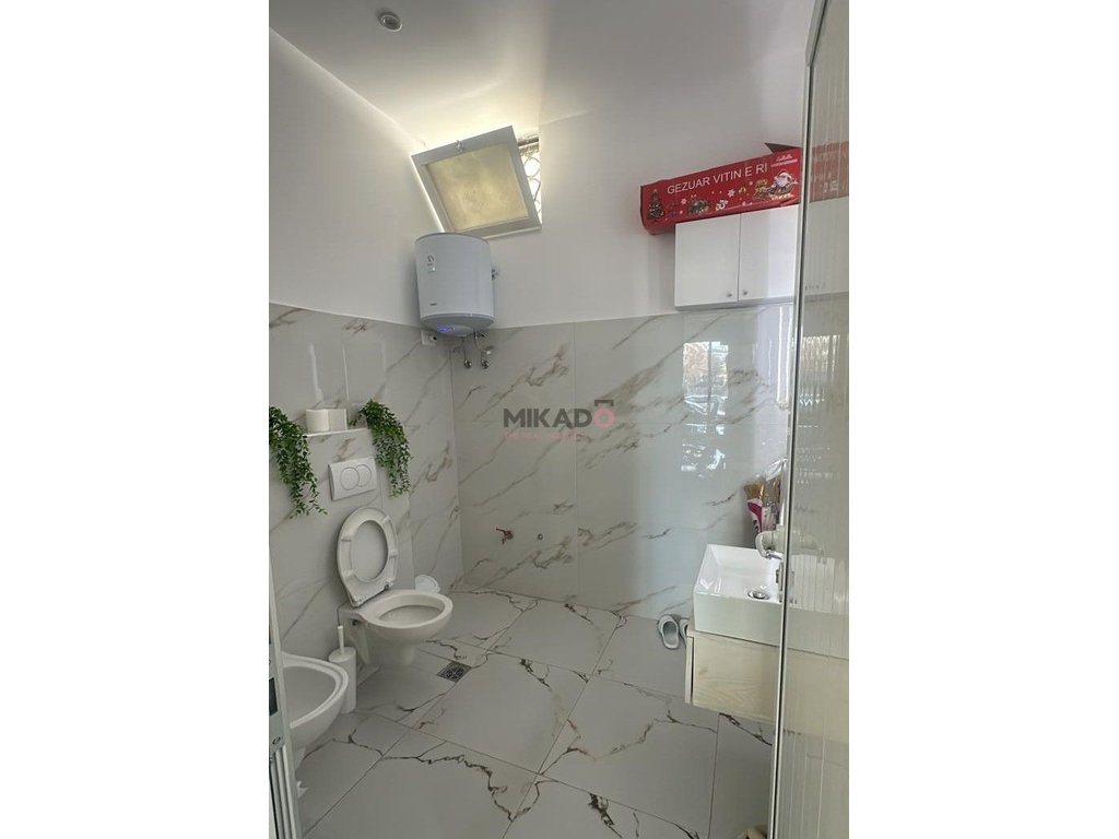 Espacio de negocios premium en alquiler – ¡calle de kavaja!