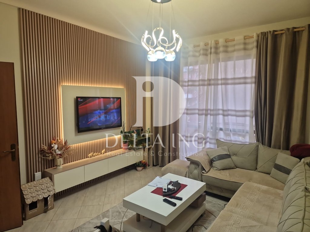 Shitet apartament 2+1 – Yzberisht, pranë nela 6