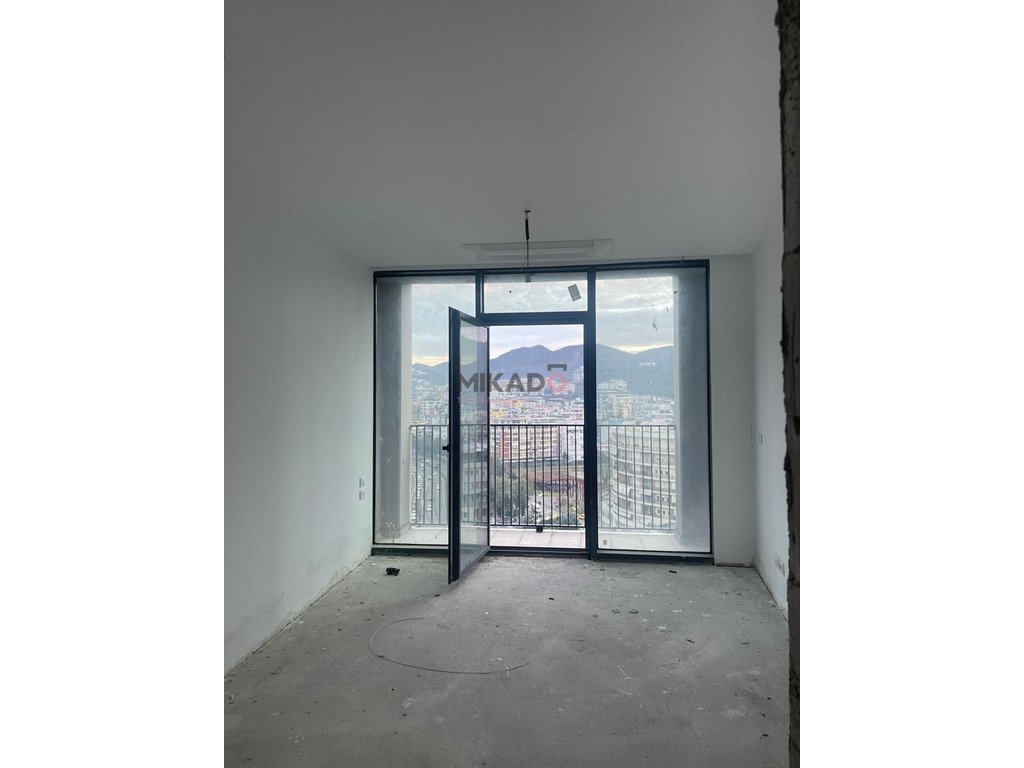 Apartamento en venta 2+1+2 cerca de lake view!