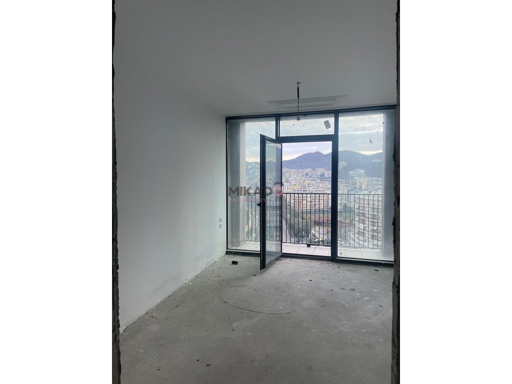Apartamento en venta 2+1+2 cerca de lake view!