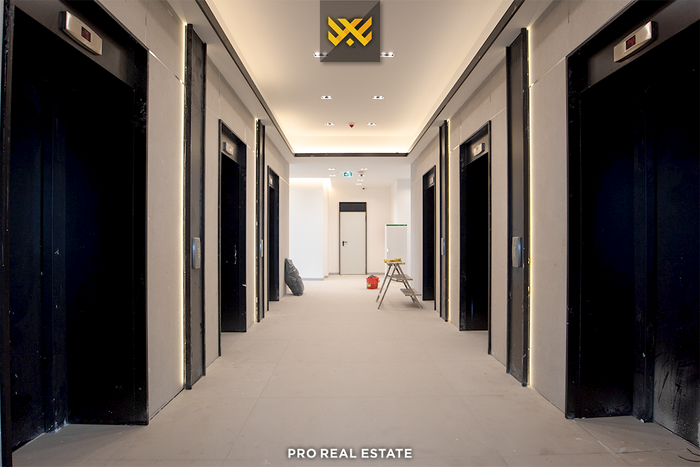 Commercial space 570m² for rent in Lakrishtë