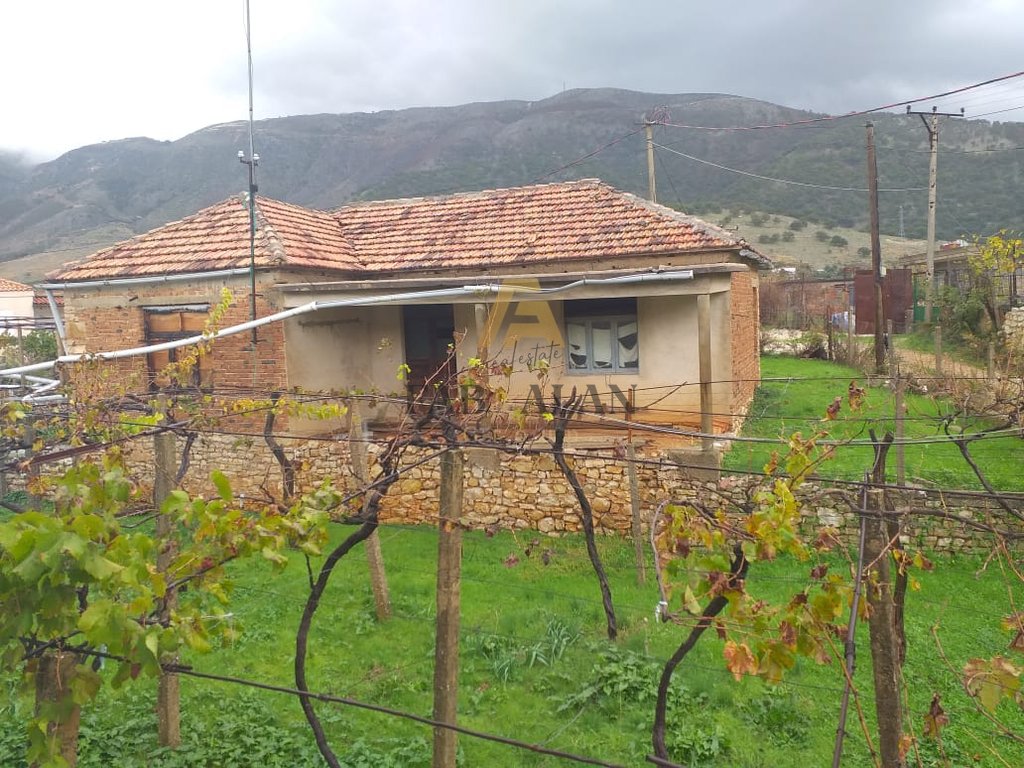 Casa 2+1 à venda em himarë
