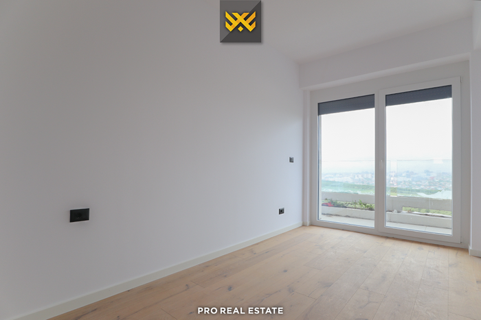 96m² + 28m² apartment for #rent in marigona hill neighborhood.