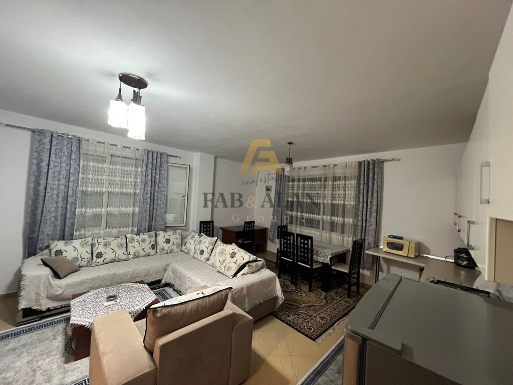 Apartamento 2+1 para alugar em Astir, Tirana