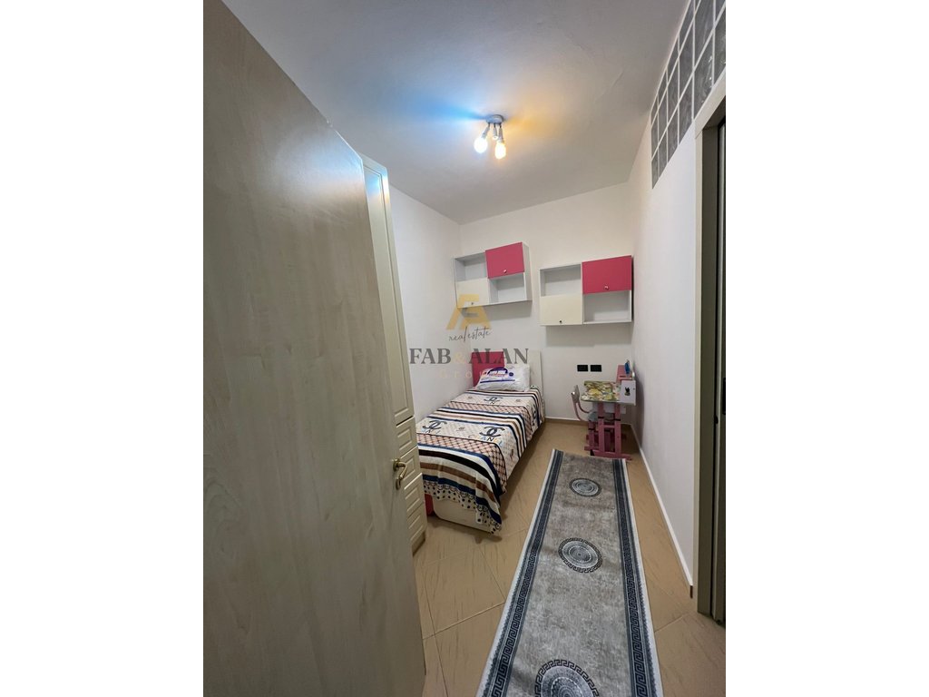 Appartamento 2+1 in affitto ad Astir, Tirana
