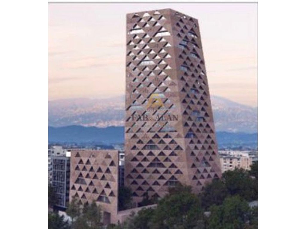 Shitet apartamenti 1+1+post parkimi ne Tirana tower