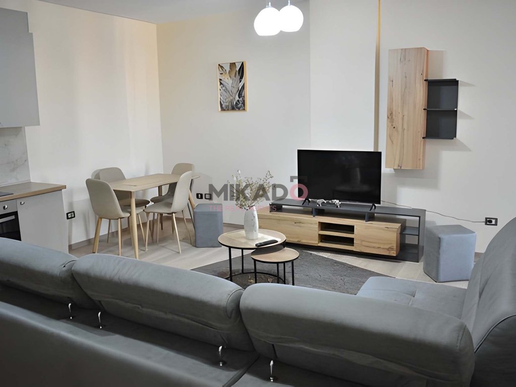 Apartamento 1+1 en alquiler – Rruga e kavajes!