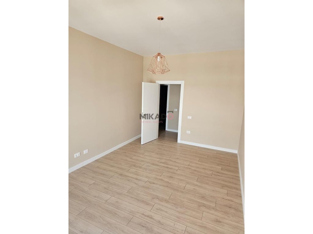 Shitet apartament 1+1 - rezidenca “Porta Tirana E Re” !