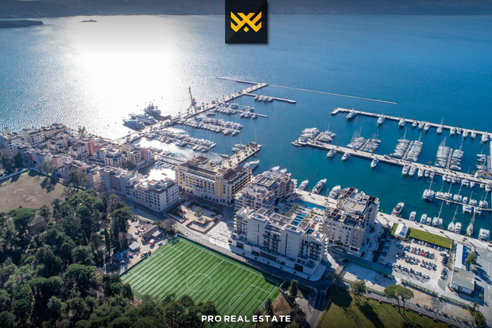 Apartamente në #shitje në porto montenegro.