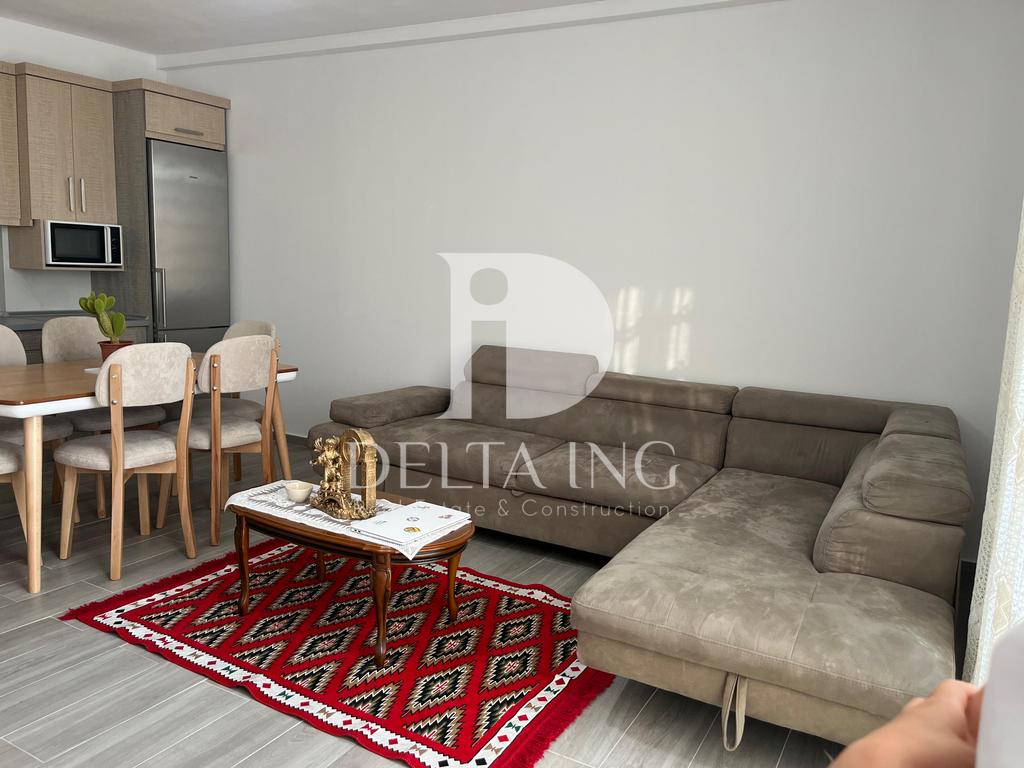 Appartamento in affitto 3+1+2 – Rruga 5 maji