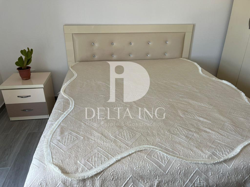 Apartamento en alquiler 3+1+2 – Rruga 5 maji