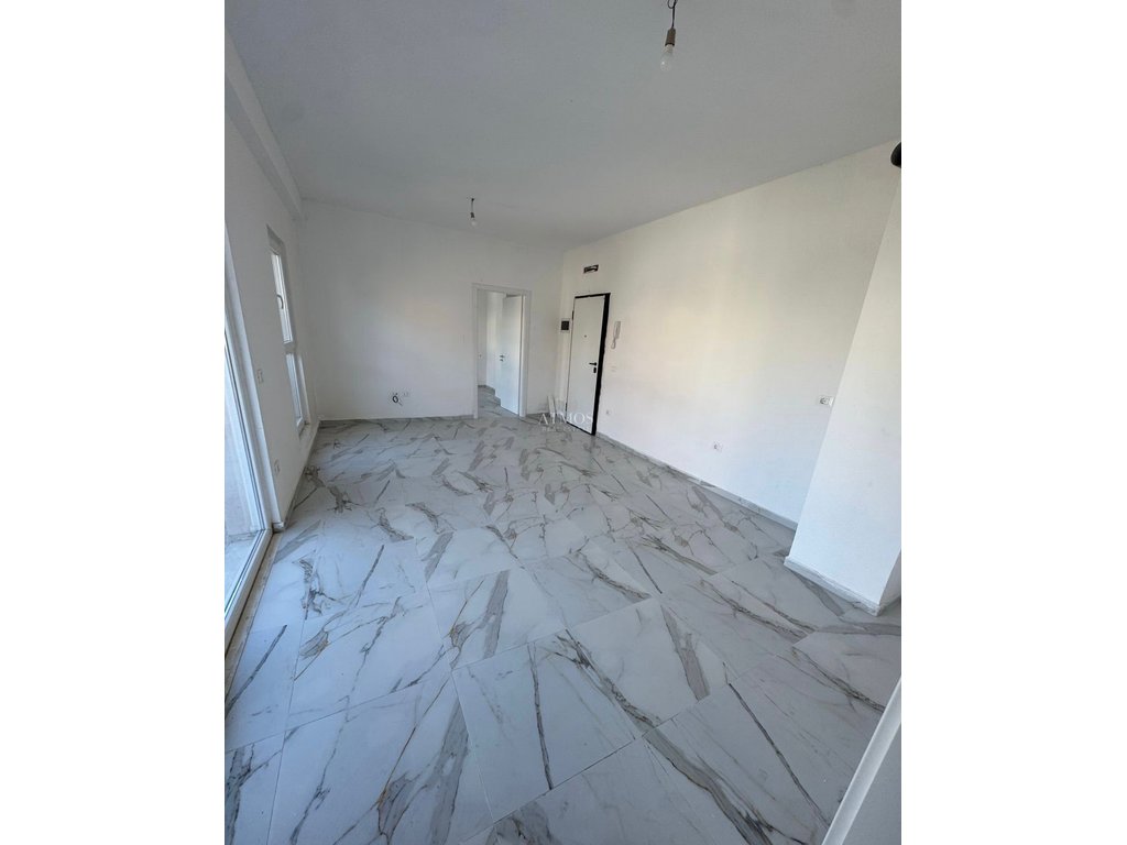 1+1 apartment zur miete laprak, aura komplex