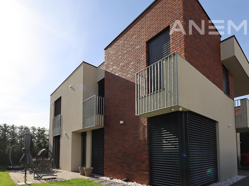 Casa à venda de 270m² no bairro qershia